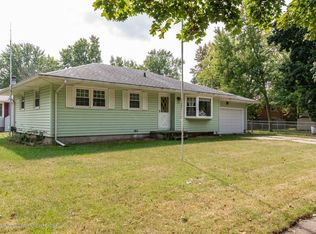 1020 Kendon Dr, Lansing, MI 48910