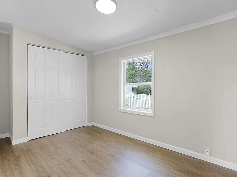 641 Carolee Ct — Photo 8