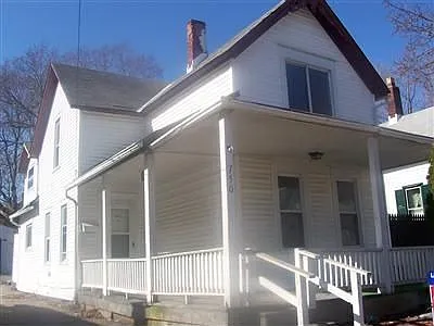 7501 Wentworth Ave photo 1
