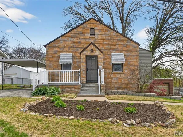 219 Lookout Ave, Valley Park, MO 63088