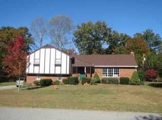 1118 Radford Dr, Russell, KY 41169