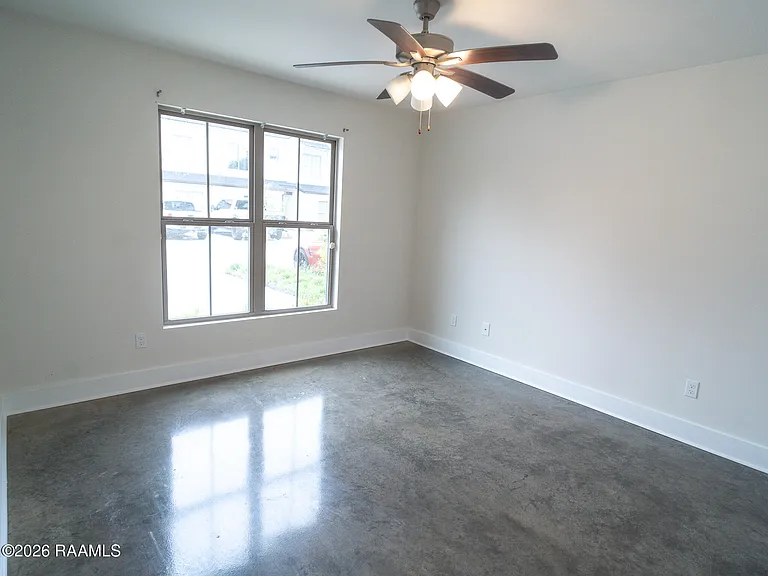 110 Oak Plains Aly — Photo 5