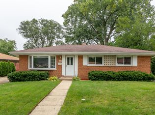 716 N Mavis Ln, Addison, IL 60101