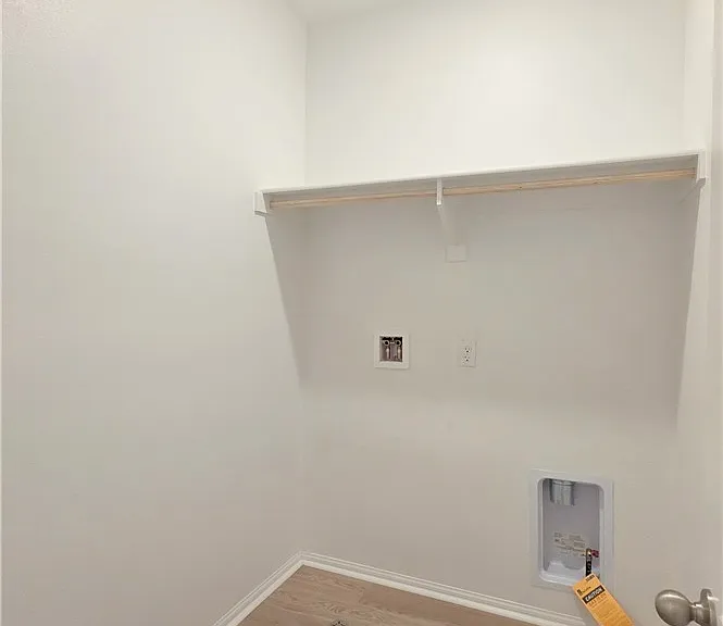 2728 Crozier Ct — Photo 16