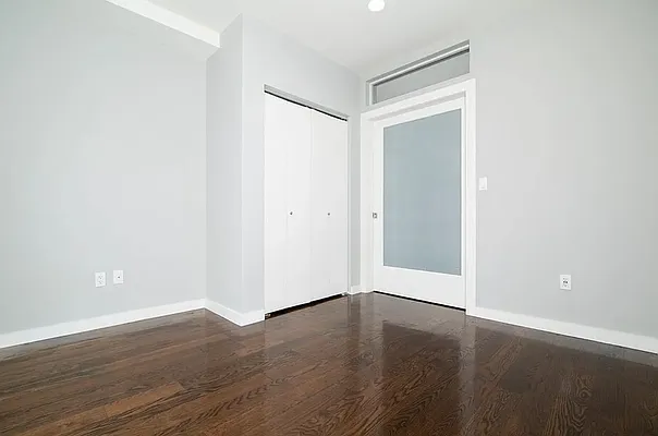 Rented by REAL New York | media 5