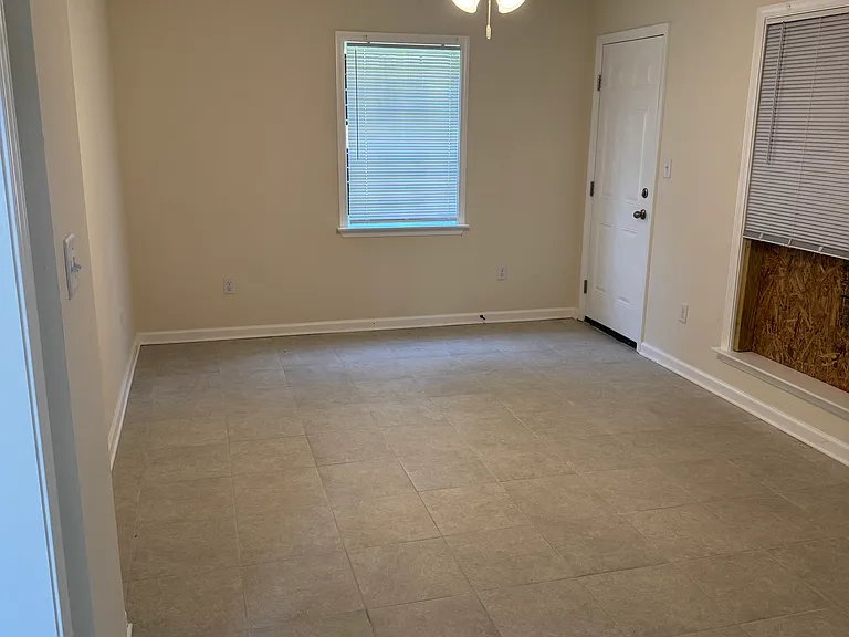 3917 Dunn Rd — Photo 7