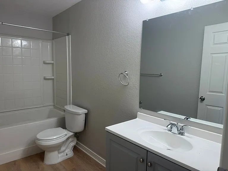 1020 Hagle Park Rd — Photo 16