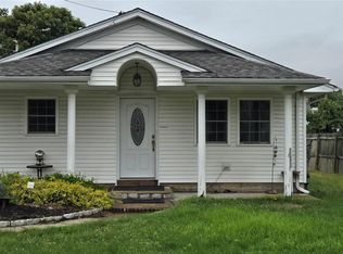 13 Manor Drive, Shirley, NY 11967