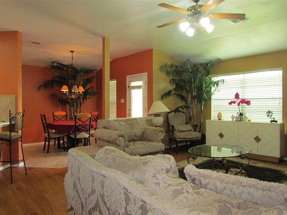1st image of 112 Speegle Ct