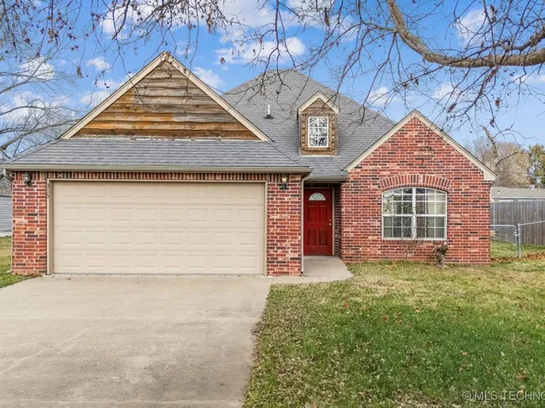 315 E Oak St, Skiatook, OK 74070