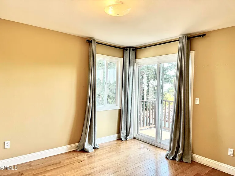 1736 Vistillas Rd — Photo 39