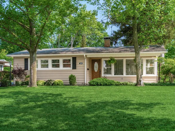 1942 Langham Rd, Columbus, OH 43221