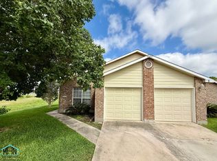 5603 Lakebend West Dr #A, San Antonio, TX 78244