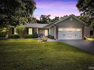 178 Rockaway Dr, O'Fallon, MO 63368