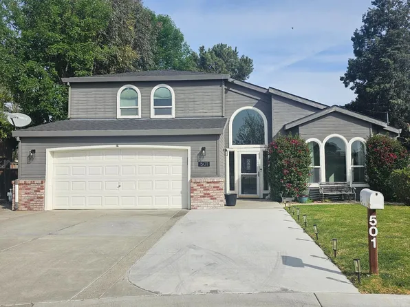 501 Bobbys Ln, Hollister, CA 95023