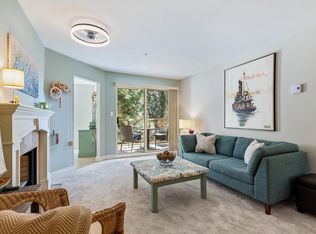 180 Ravine Dr #201, Pt Moody, BC