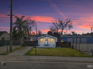 317 Columbus St, Bakersfield, CA