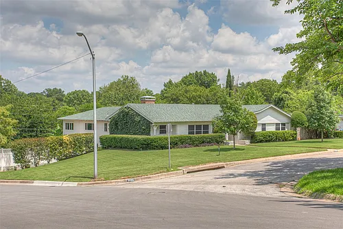 1701 Versailles Rd #1 Photo 1