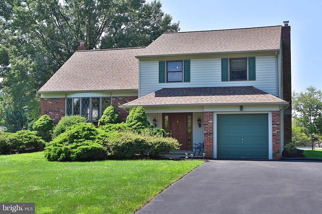 123 Mohawk Dr photo 1