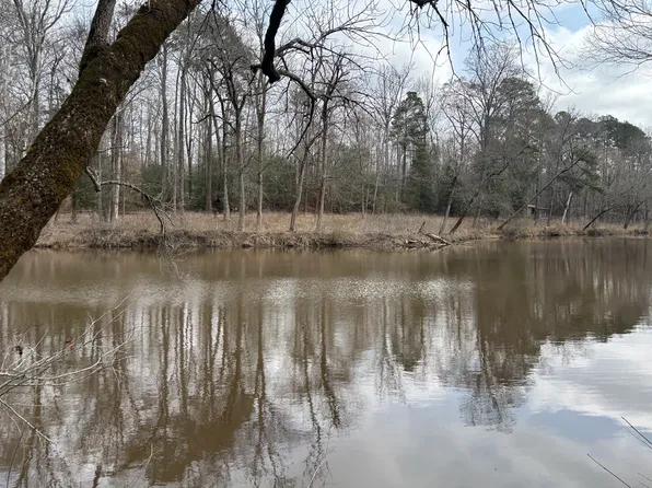 Green Oak Gap, Troy, NC 27371