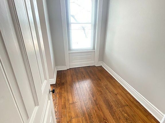 5th image of 3542 S Broadway #3546A