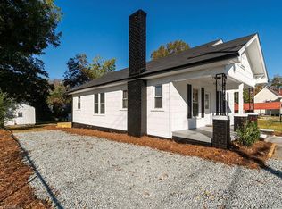 306 Washington St, Graham, NC 27253