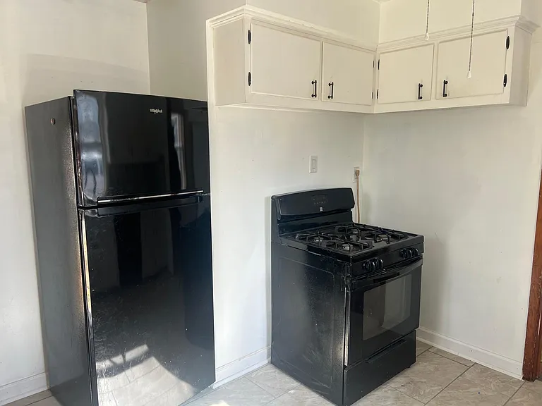 Kitchen appliances