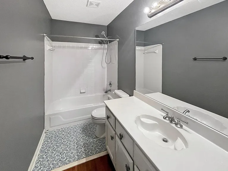 3903 Black Walnut Dr — Photo 18
