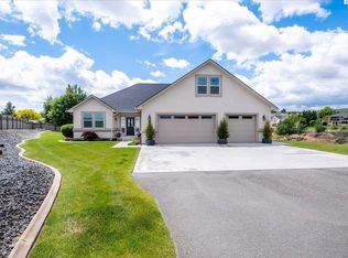 87021 Summit View Dr, Kennewick, WA