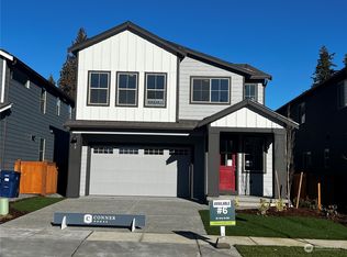 29 151st St SW #6, Lynnwood, WA 98087