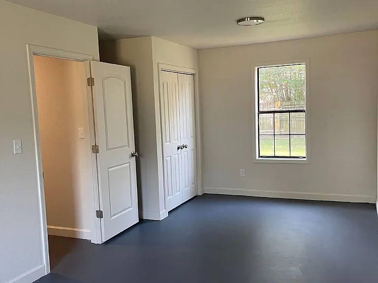 2501 Jeanne McQueen Pl — Photo 9