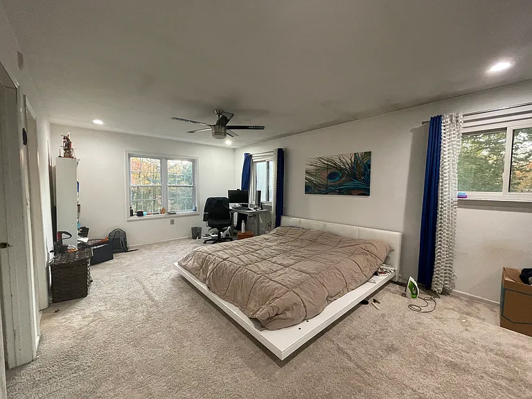 16 Iris Ct — Photo 11