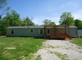 1424 E Oolitic Rd, Bedford, IN 47421