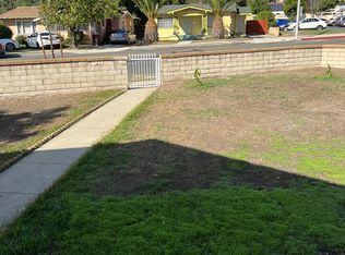 522 W Orange Grove Ave, Pomona, CA