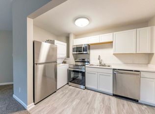 205 W Woodruff Ave #11, Searcy, AR 72143