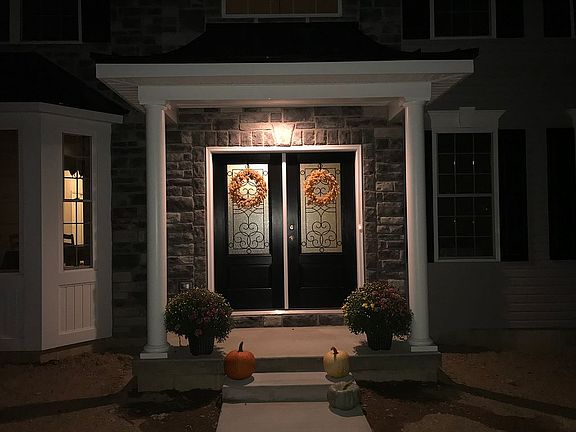 2nd image of 301 Wellsley Ct