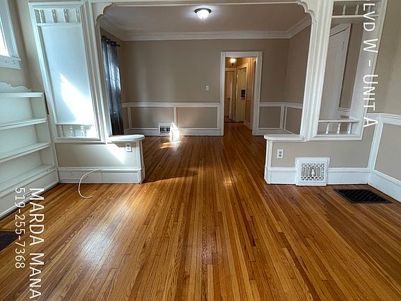 5th image of 476 Giles Blvd W Unit A
