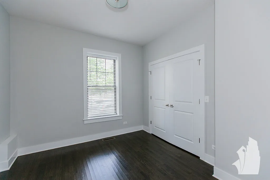 3 bed, $3,475 — Photo 2