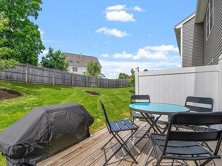 3 Nutfield Ct — Photo 26