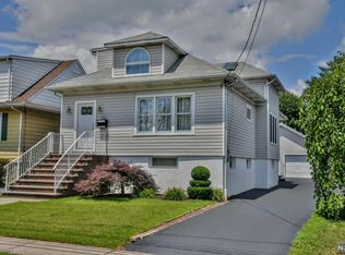 129 Linden Ave, Elmwood Park, NJ 07407