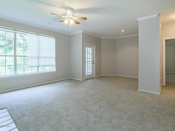 4th image of 160 Vera Cruz Dr #424