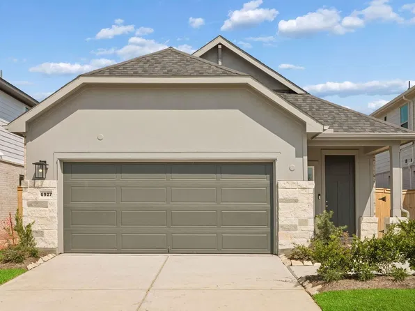 6927 Brilliance Dr, Sugar Land, TX 77469