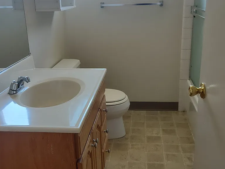 760 Sobrato Dr #C — Photo 2