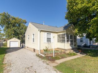 214 N 19th Ave, Beech Grove, IN 46107