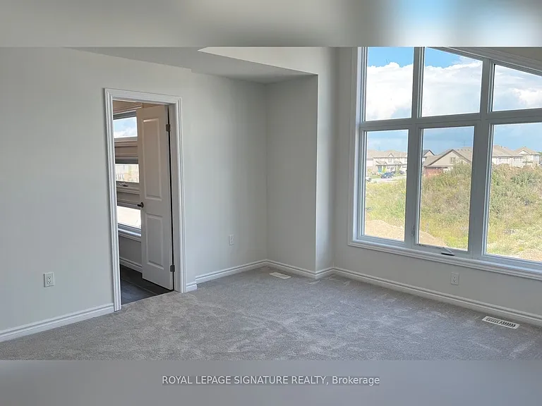 3128 Turner Cres — Photo 16