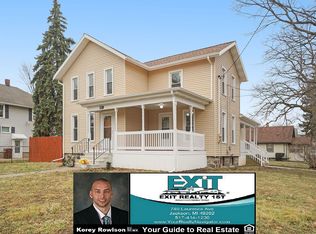 1112 Backus St, Jackson, MI 49202