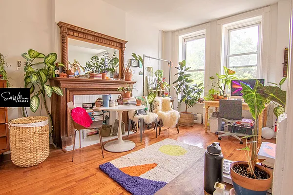 Rented by Scott Williams Realty LLC | media 32