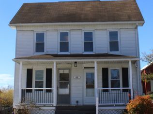 44 High St, Felton, PA 17322