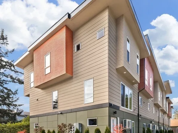 1540 NE 175th St, Seattle, WA 98155