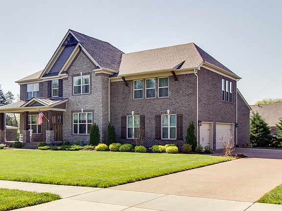 2nd image of 2197 Capistrano Way